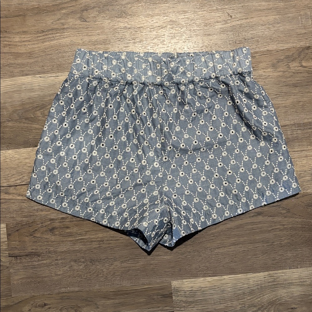 Francesca‘s Boho Shorts Size Medium Blue and White
